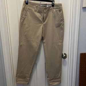 Liz Claiborne Women's Cropped Chino Pants in Khaki